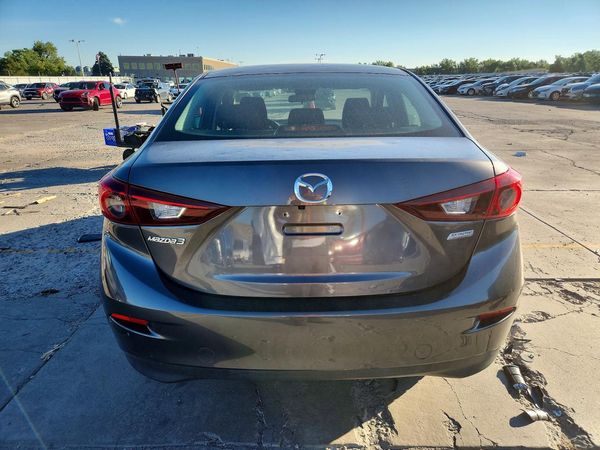 2018 MAZDA 3 Sport
