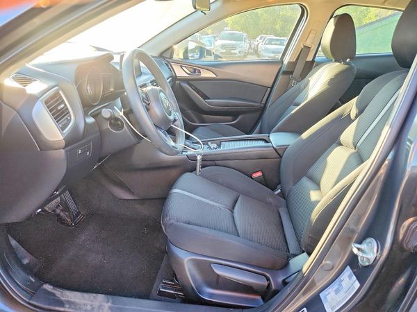 2018 MAZDA 3 Sport