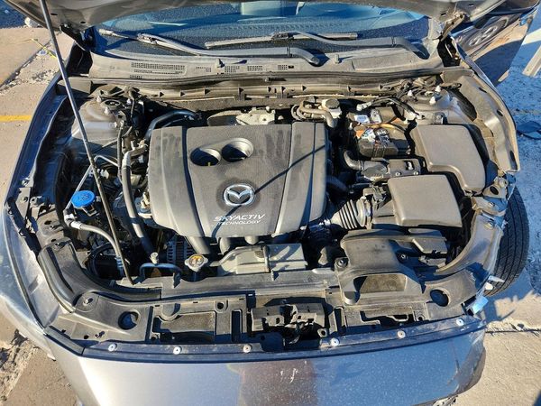 2018 MAZDA 3 Sport