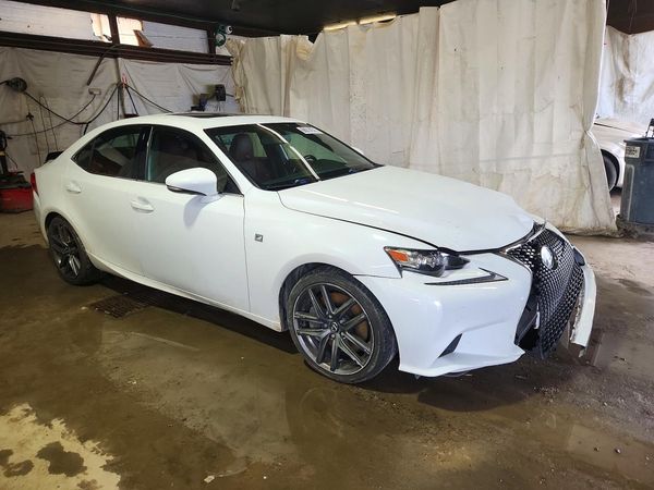 2016 LEXUS IS