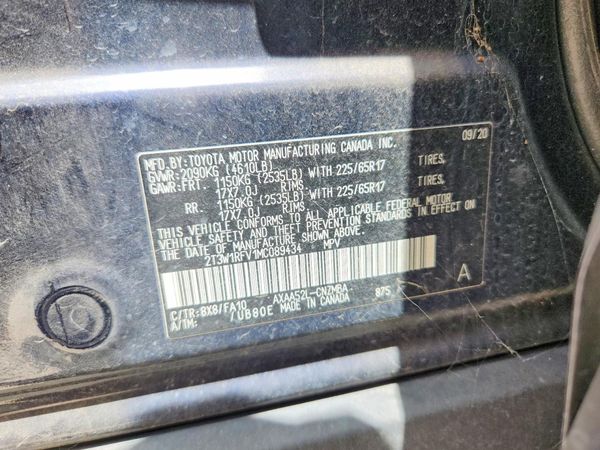 2021 TOYOTA RAV4 XLE