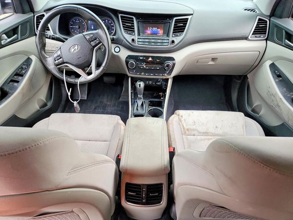2017 HYUNDAI TUCSON