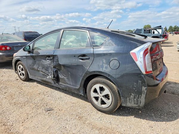 2014 TOYOTA PRIUS