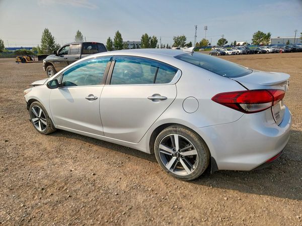 2017 KIA FORTE