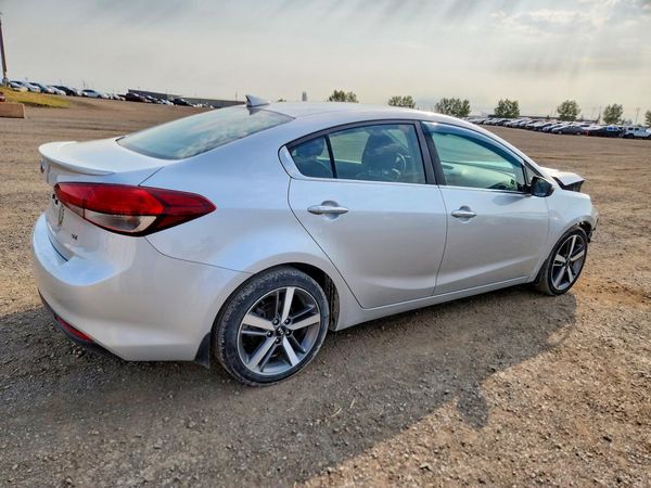 2017 KIA FORTE