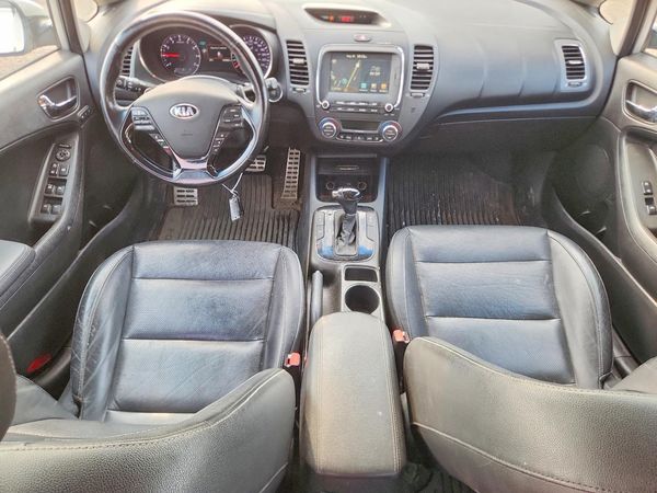 2017 KIA FORTE