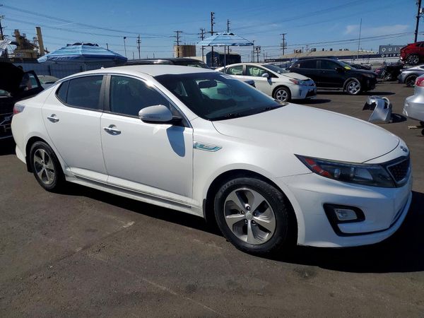 2015 KIA OPTIMA GL - Middle-low