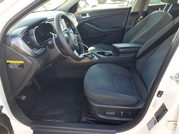 2015 KIA OPTIMA GL - Middle-low