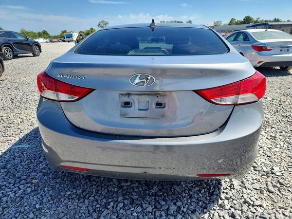 2012 HYUNDAI ELANTRA GLS(Middle grade)
