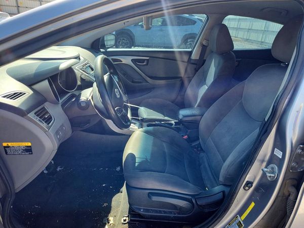2012 HYUNDAI ELANTRA GLS(Middle grade)