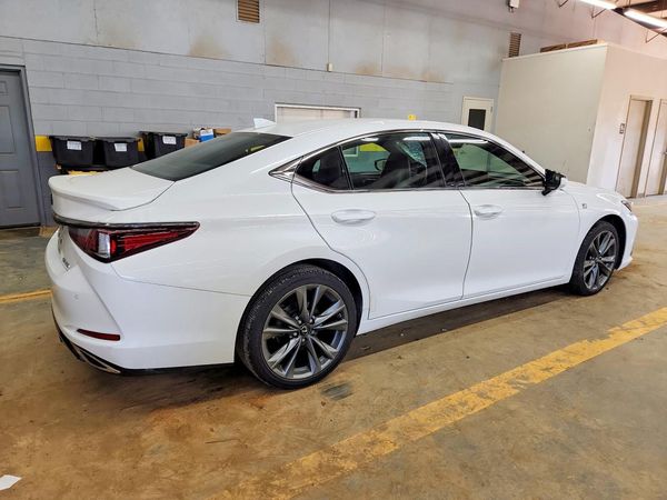 2021 LEXUS ES 350