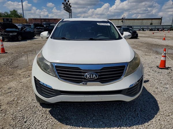 2013 KIA SPORTAGE LX