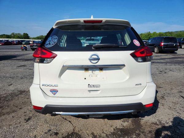 2018 NISSAN ROGUE