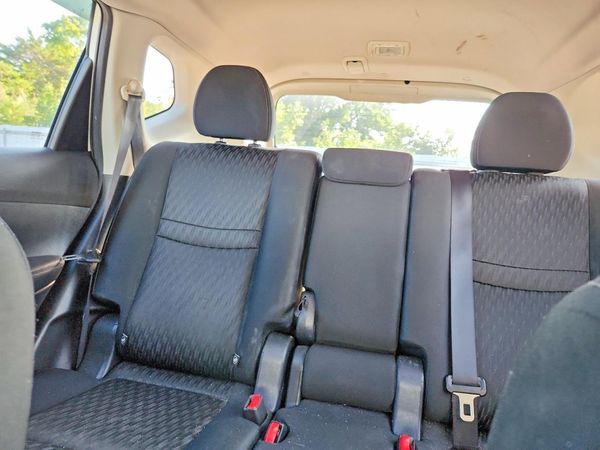 2018 NISSAN ROGUE