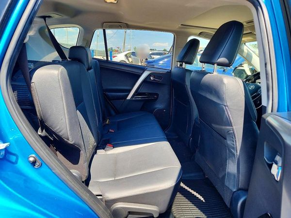 2017 TOYOTA RAV4 Ltd/SE Platinum