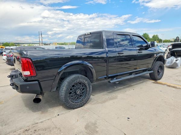2014 RAM 3500 Laramie