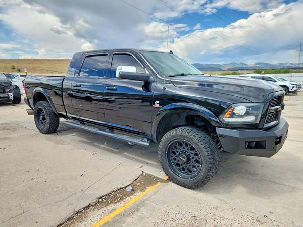 2014 RAM 3500 Laramie