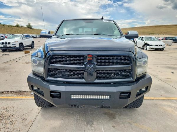 2014 RAM 3500 Laramie