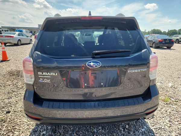 2018 SUBARU FORESTER Premium+ES