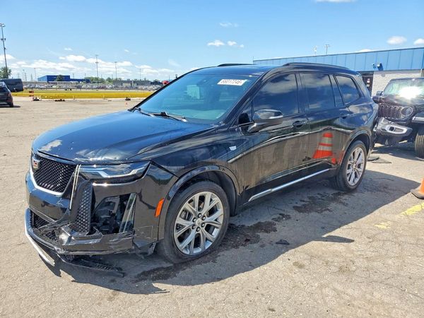 2020 CADILLAC XT6