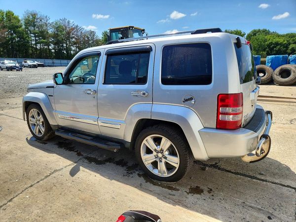 2012 JEEP LIBERTY Jet