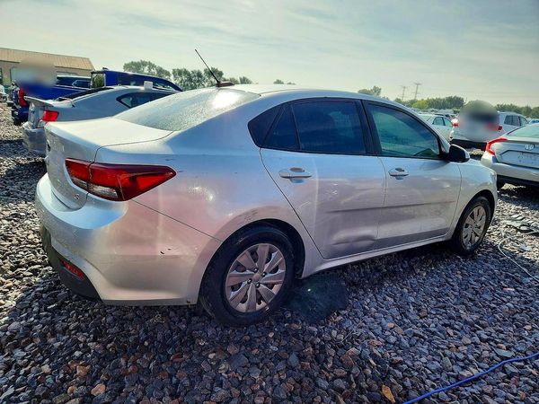 2019 KIA RIO