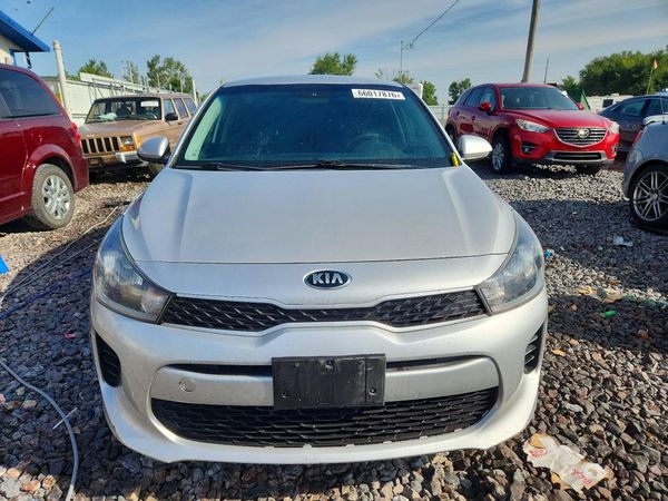 2019 KIA RIO