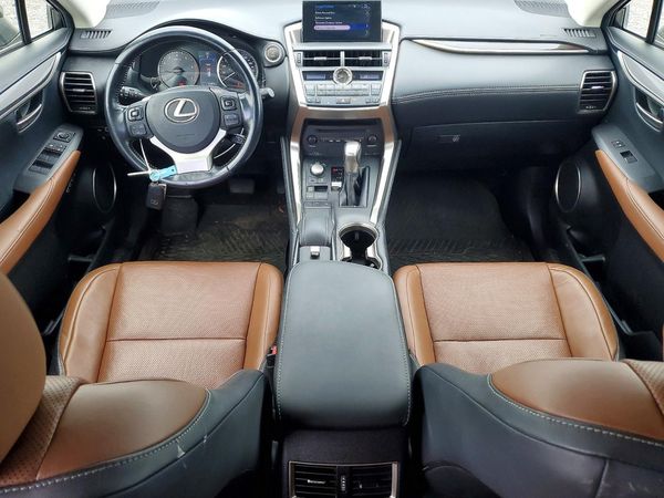 2015 LEXUS NX 200t Luxury