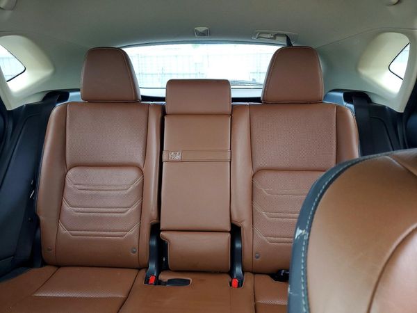 2015 LEXUS NX 200t Luxury