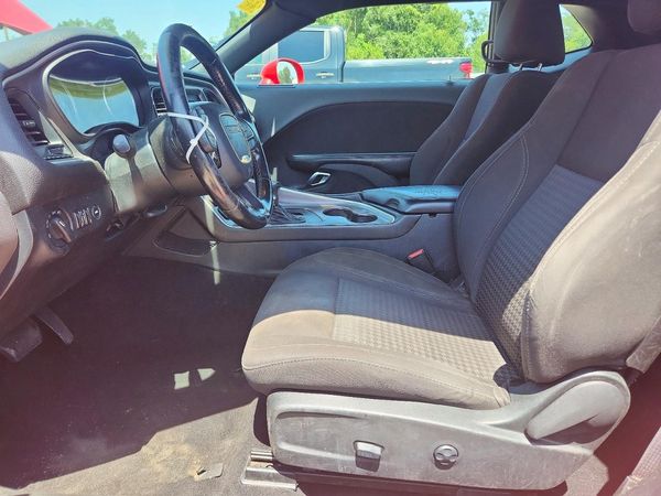 2019 DODGE CHALLENGER SXT