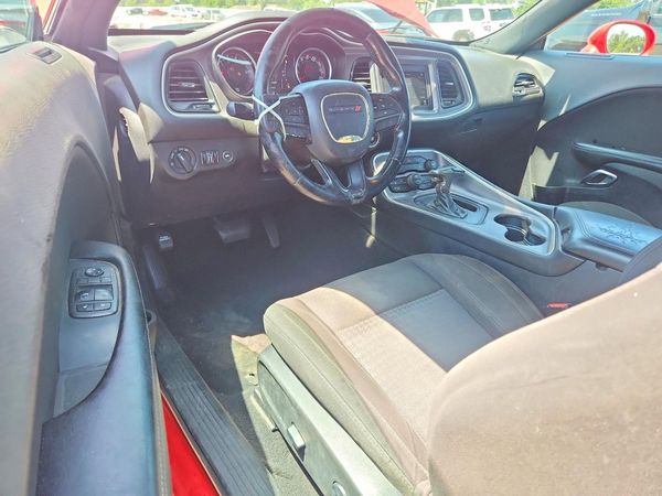 2019 DODGE CHALLENGER SXT
