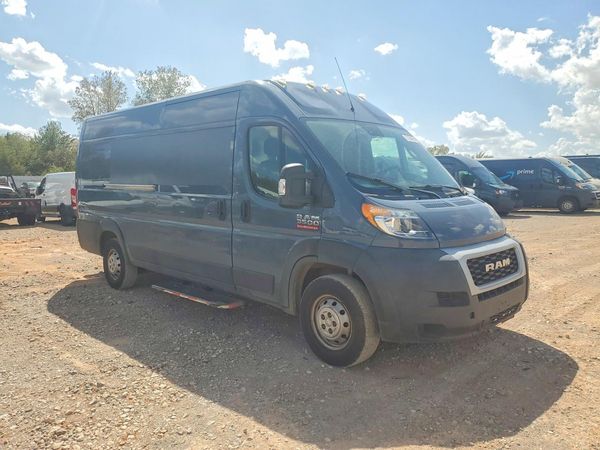2021 RAM PROMASTER 3500 — Passenger 3/4