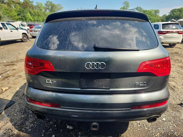 2015 AUDI Q7 Premium Plus
