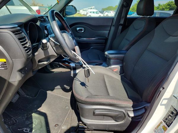 2016 KIA SOUL Exclaim