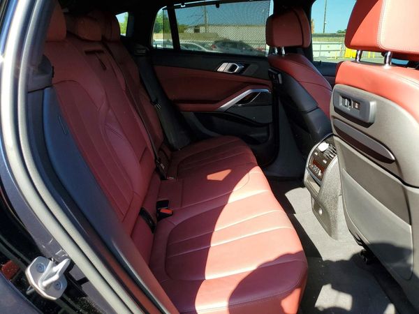 2021 BMW X6