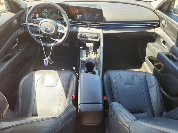 2021 HYUNDAI ELANTRA Limited