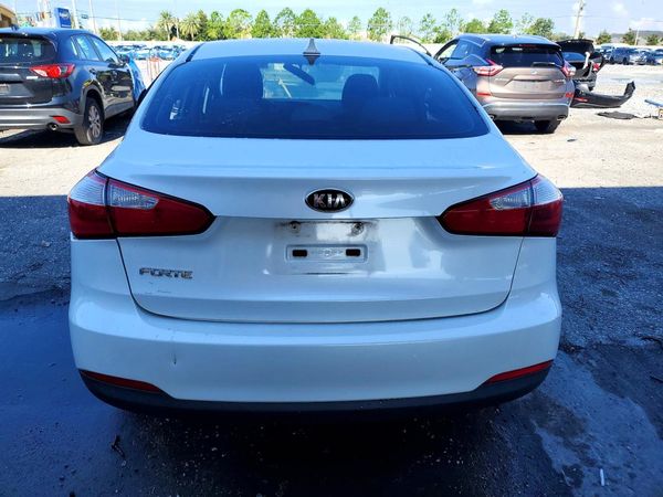2015 KIA FORTE