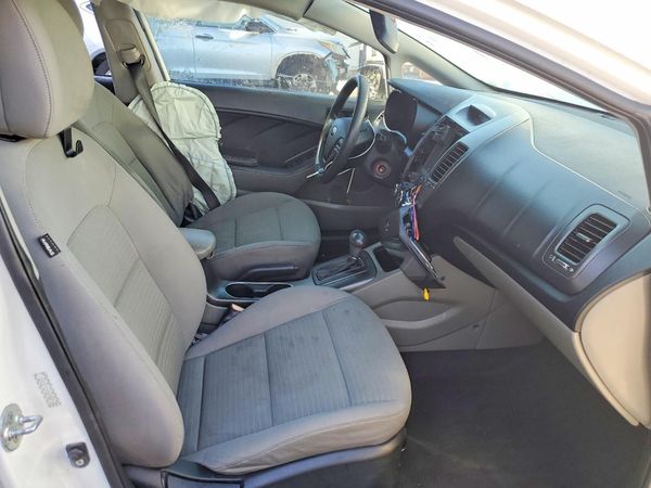 2015 KIA FORTE
