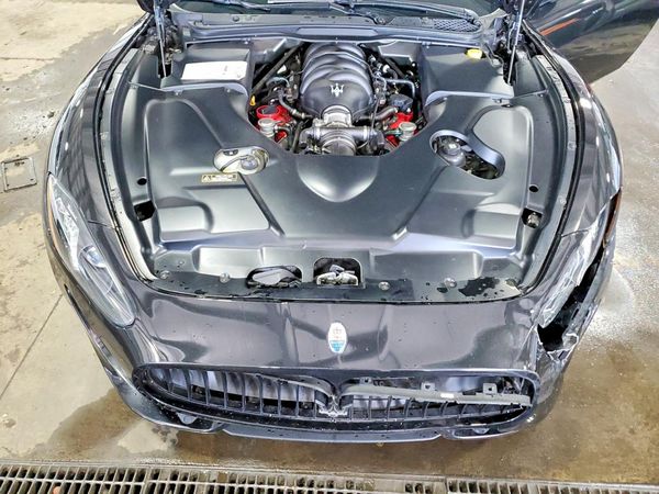 2014 MASERATI GRANTURISMO