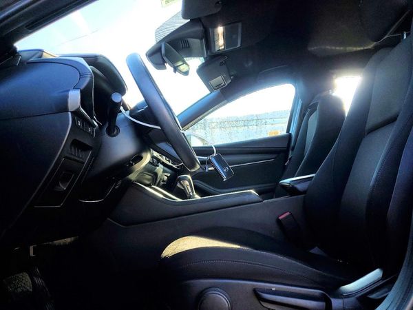 2022 MAZDA 3 Select Package