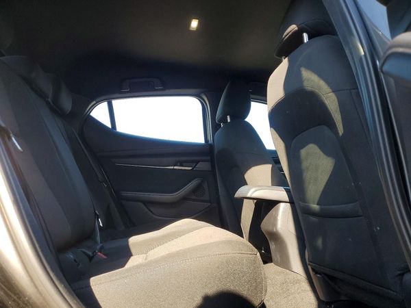2022 MAZDA 3 Select Package