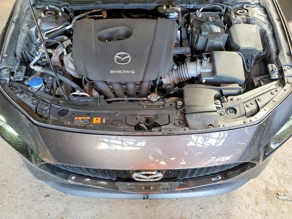 2022 MAZDA 3 Select Package