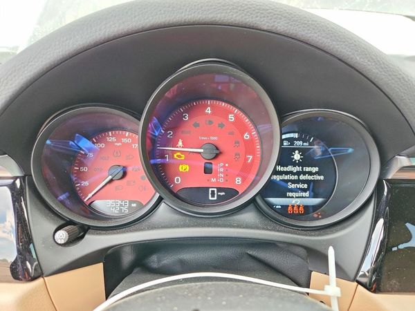 2023 PORSCHE MACAN S