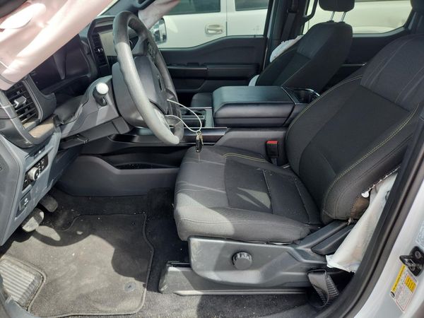 2025 FORD F150
