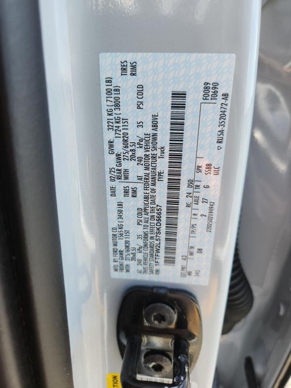 2025 FORD F150