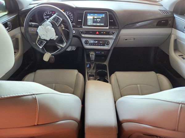 2019 HYUNDAI SONATA