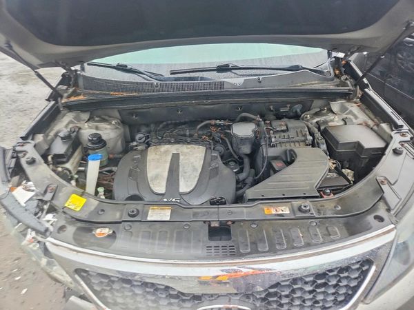 2013 KIA SORENTO Base / LX