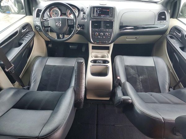 2018 DODGE GRAND CARAVAN SXT