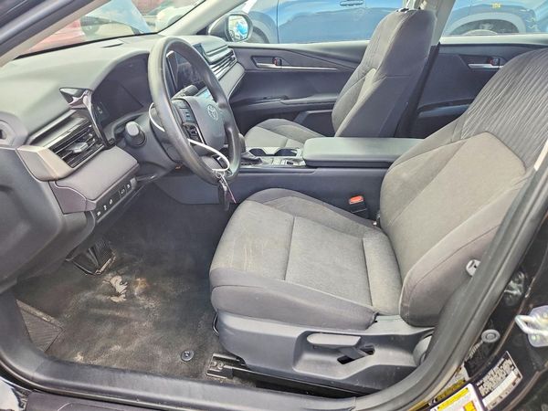 2025 TOYOTA CAMRY