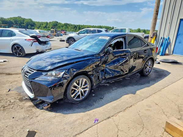 2020 LEXUS IS